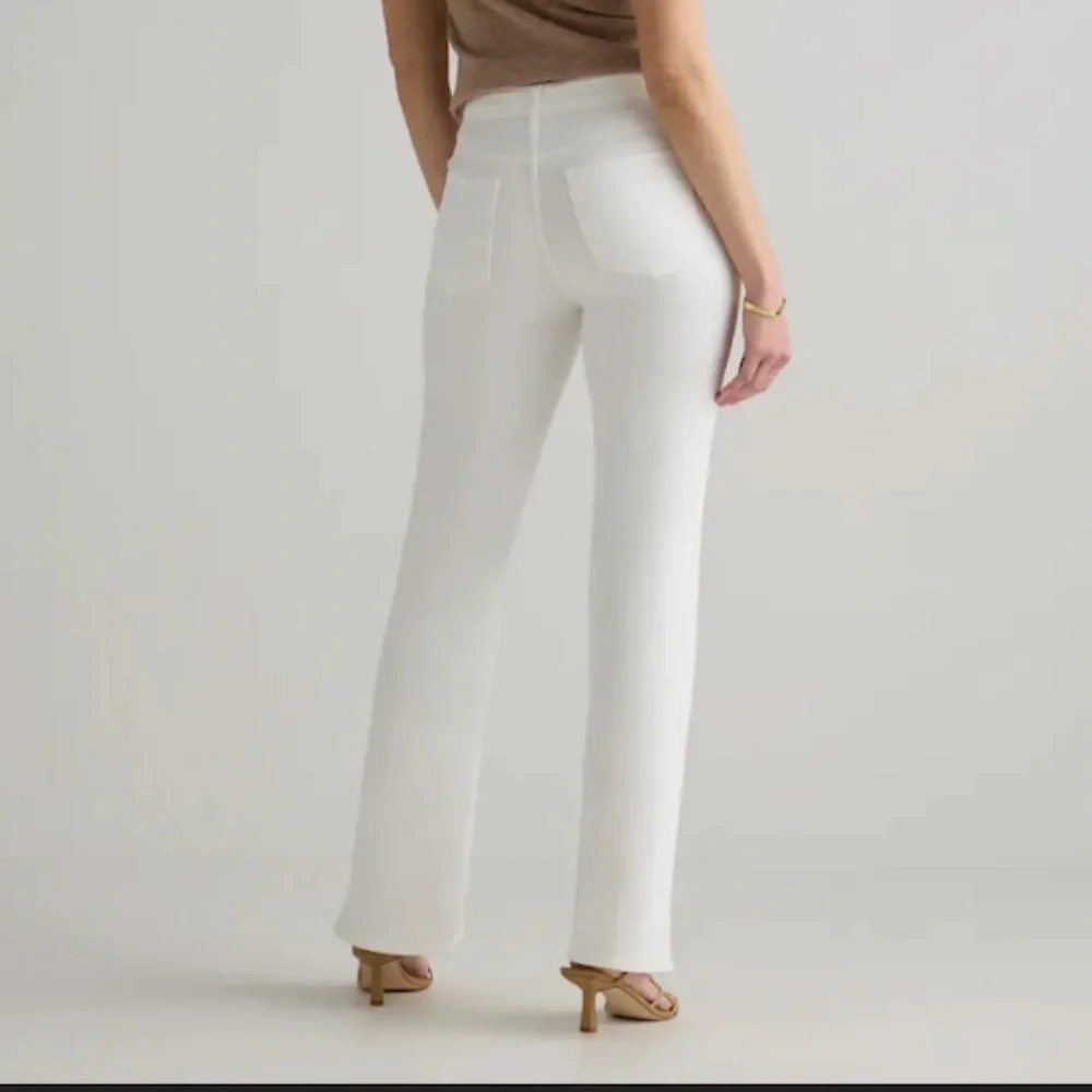 Quince Women's Luna Stretch Flare Jeans Cloud White 28 / 30 - NWT - Picture 2 of 8